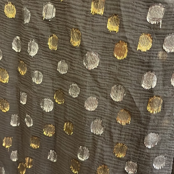 Rebecca Taylor Silk Top With Metallic Silver & Gold Polka Dots size 8 - Picture 3 of 7